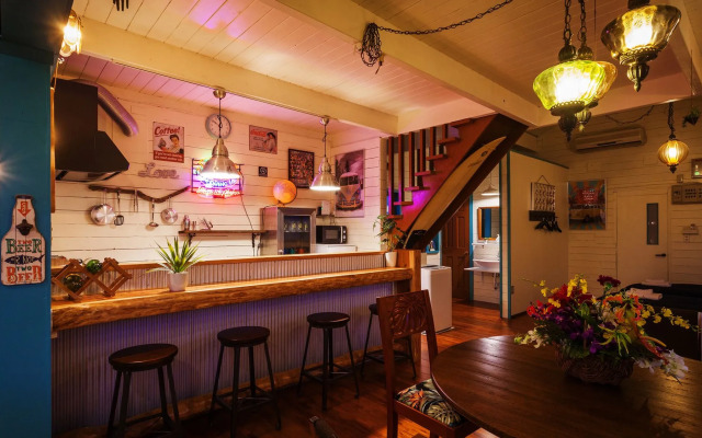 Kariyushi Condminium Resort Motobu THE BEACH GARDEN HOUSE