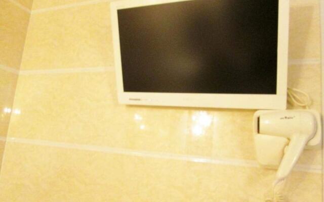 New Las Vegas Guest House 5F