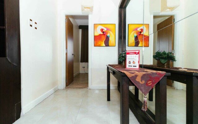 153 Executive Suites