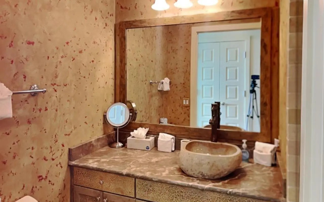 Palisade Palms Tw0108 - Oceanfront Luxury