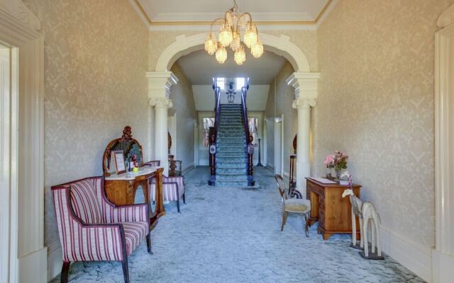 Highton Manor