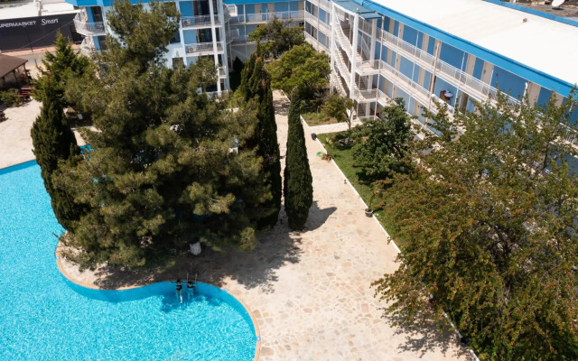 Hotel Azurro