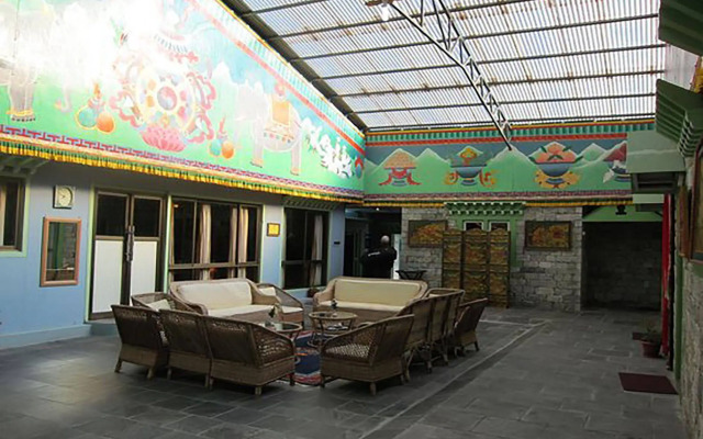 Mountain Lodges of Nepal - Thame