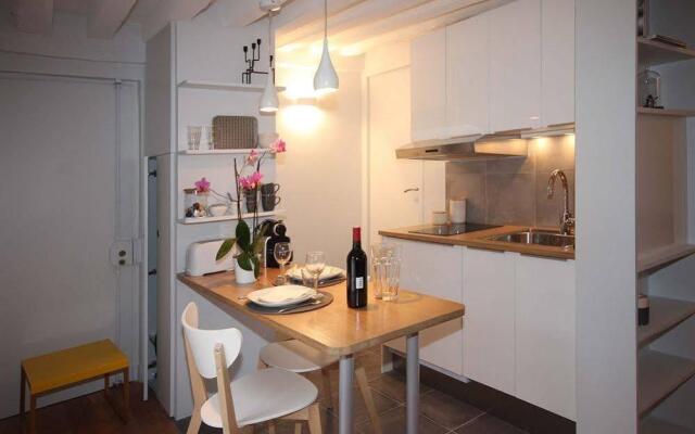 Studio Apartment Bastille