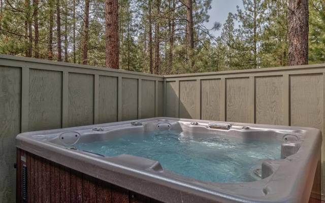 Diamond Peak Lane 20