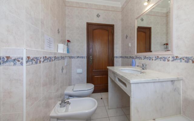G - Bedroom RC-2 in the Lagos Inn Guesthouse