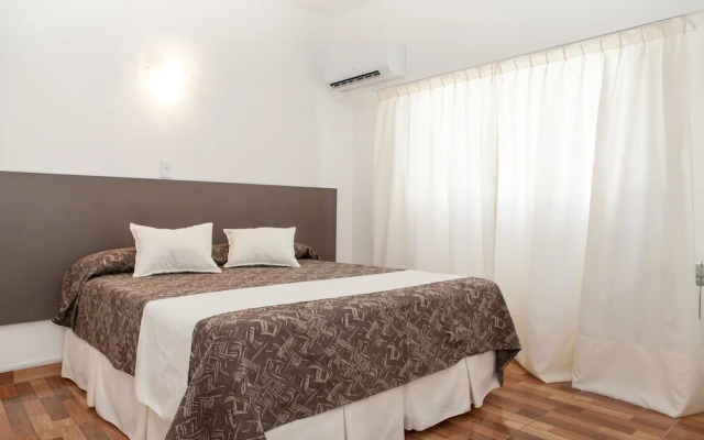 Bagu Playa Grande Hotel