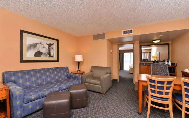 Embassy Suites by Hilton Austin Central