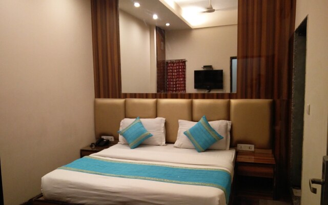 Rupam Hotel