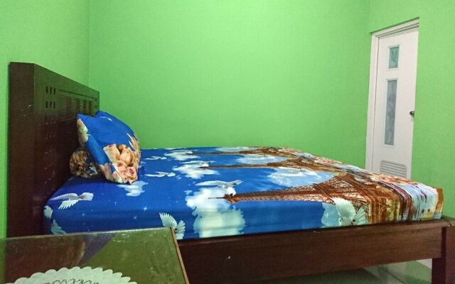 Aulia Homestay by OYO Rooms