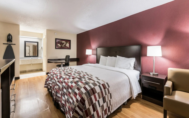 Red Roof Inn Indianapolis - Castleton