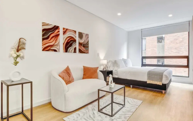 w Warm Loft in the Heart of Bogot