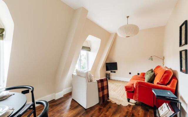 Redland Suites - Apartment 8