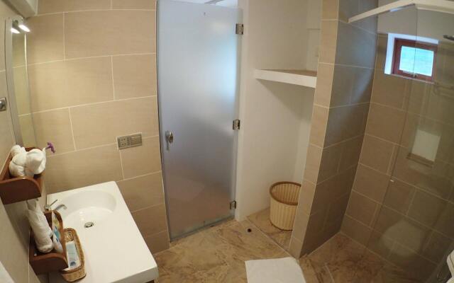 Deluxx Boutique hotel