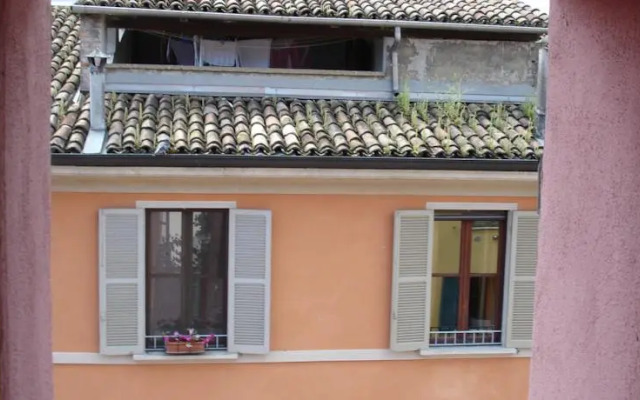 Holiday House La Colombaia