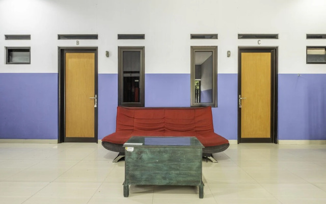 OYO 2260 Zleepy Sasana Budaya
