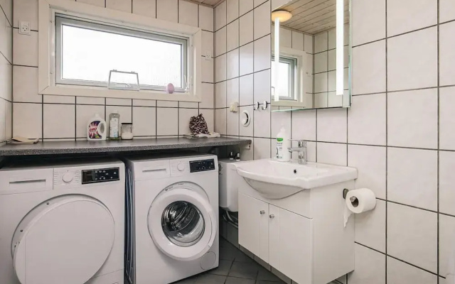 4 Star Holiday Home in Hals
