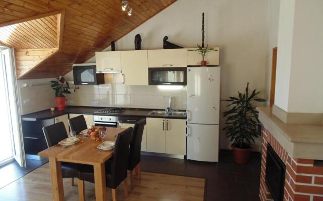 Apartments Postira Brač