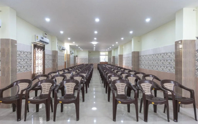 Hotel Sannidhi Residency By OYO Rooms