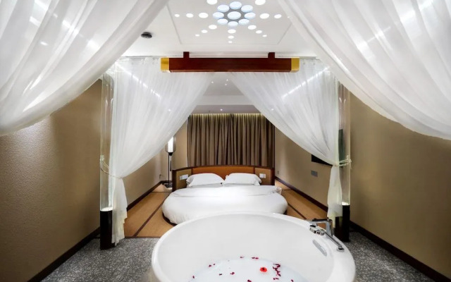 History Boutique Inn