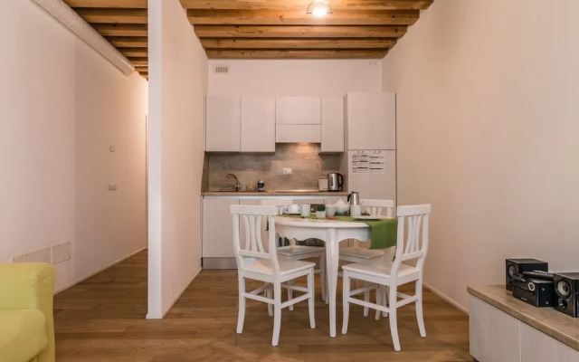 Mazzoni 10 Modern Flat