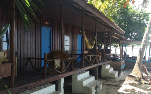 Two Rocks Bungalows