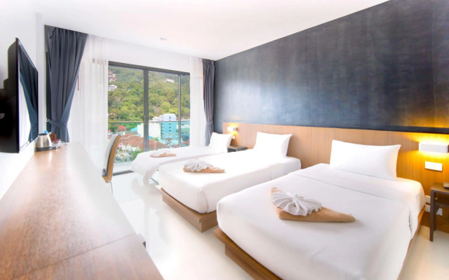 Phoenix Grand Hotel