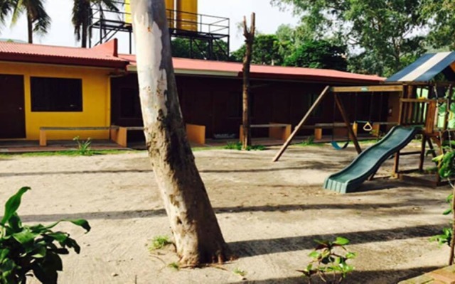 Canoe Beach Resort