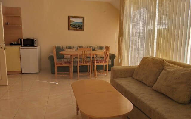 Perla Apartments