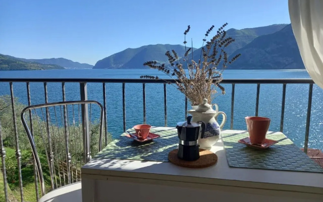 Stay in a Cozy Vello Apartment
