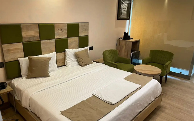OYO 7087 Hotel Dodas Palace