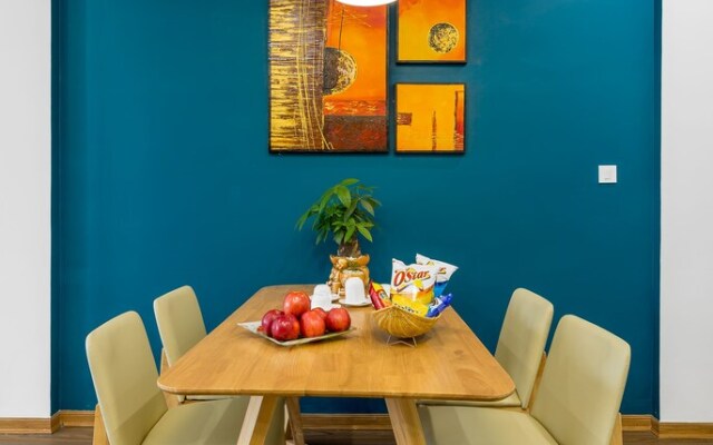 Zoneland Apartments Lavender95