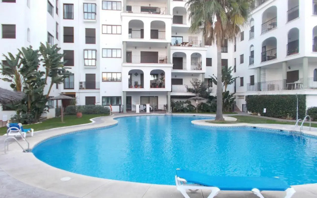 Marina Duquesa Apartment