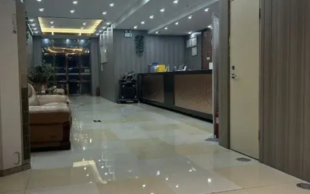 Quanna Hotel (Zhengzhou Railway Station Yinji Plaza)