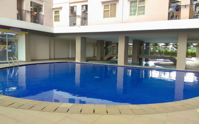 Minimalist 2BR Apartment at Green Park View