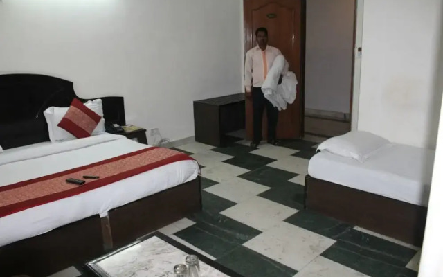 Hotel Singh Continental
