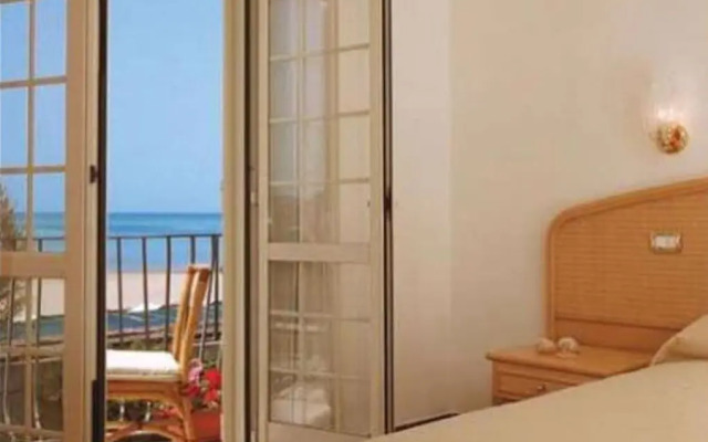 Mandetta Hotel
