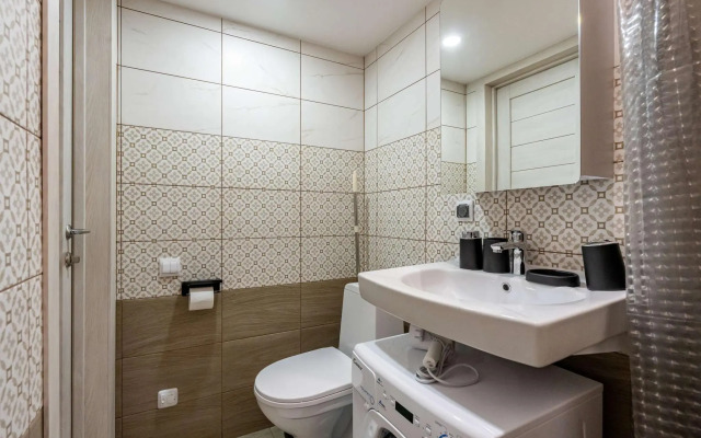 Метры в центре на улице Восстания 40