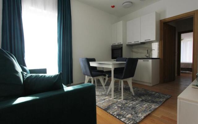 Alkima 1 BR apartment with a sea view