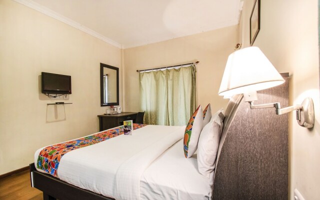 FabHotel Green Forest