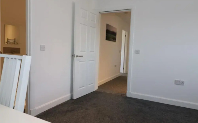 Railway House 5 bed - Maryhill