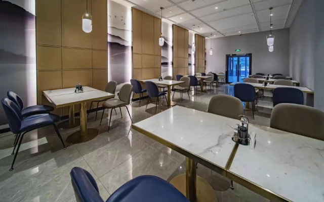 Ibis Styles Nanjing Dongqi Road Hotel