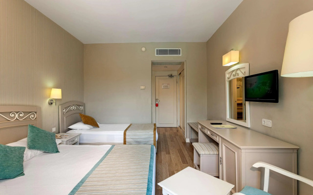 Greenwood Kemer Resort