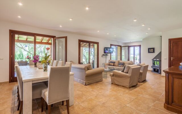 Deluxe Villa Siquier