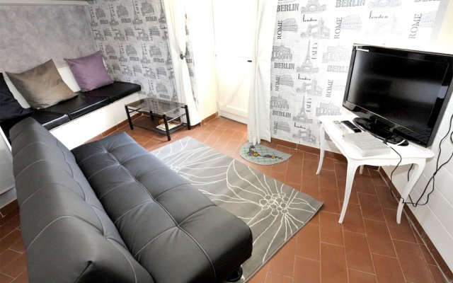 House With 2 Bedrooms In Volvic With Furnished Terrace And Wifi