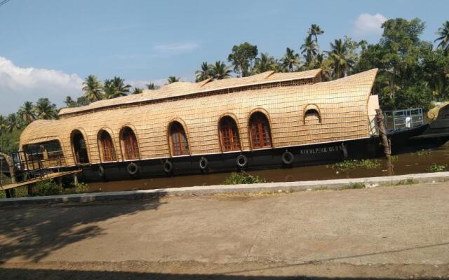 Royal Riviera houseboats
