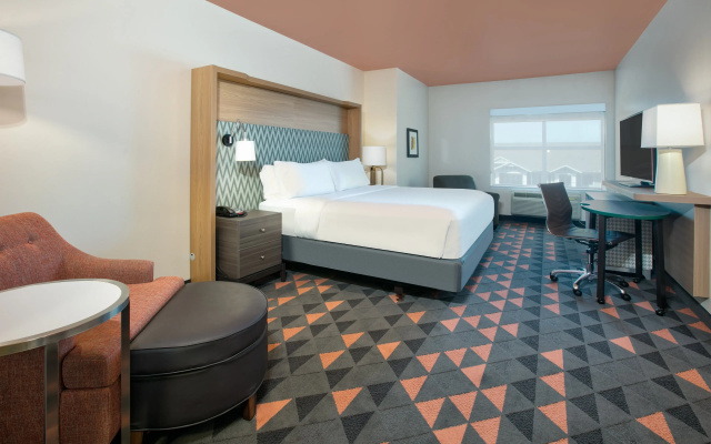 Holiday Inn DFW South by IHG
