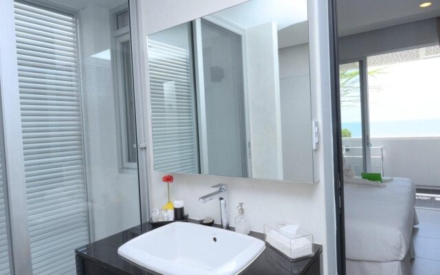 Baby Grand Hua Hin Hotel