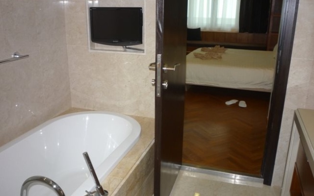 YCs Apartment @ Straits Quay – Bathroom – Tanjung Tokong