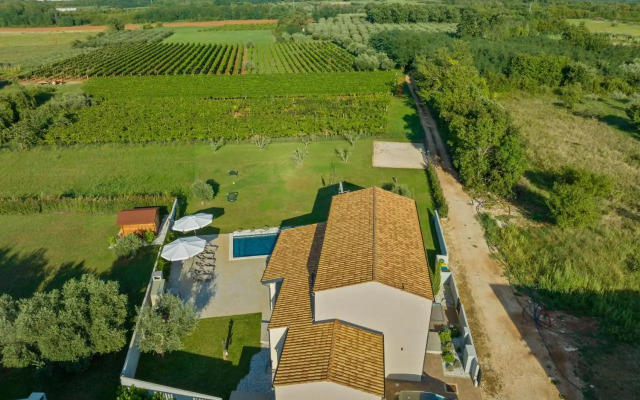 Villa Stellar